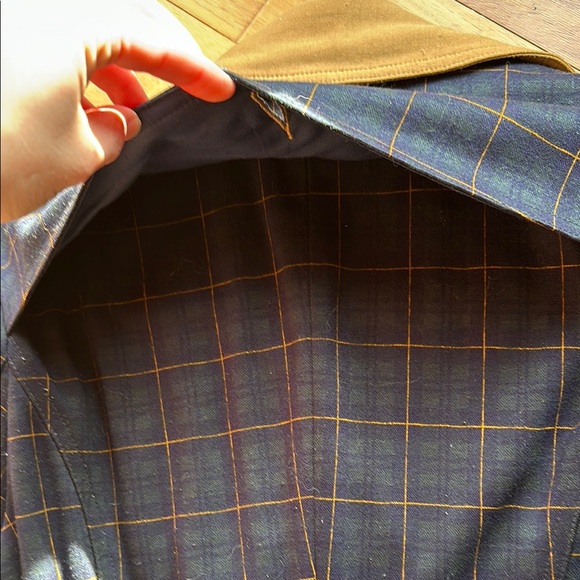 Anthropologie // Harlyn Tan Double-Breasted Trench Coat with Navy Plaid Detail - Picture 11 of 16